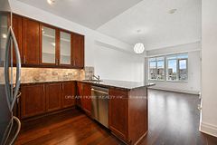 111 Upper Duke Crescent 619, Markham, ON L6G 0C8