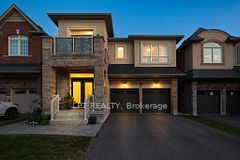 33 Mondial Crescent, East Gwillimbury, ON L9N 0S1