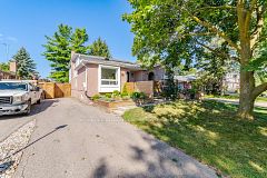 52 Stewart Avenue, New Tecumseth, ON L9R 1C2