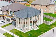 143 Ballantyne Boulevard, Vaughan, ON L3L 0E6