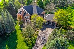 50 Trainor Court, King, ON L0G 1N0