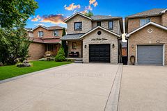 109 Noble Drive, Bradford West Gwillimbury, ON L3Z 3B5