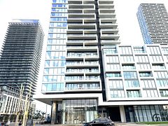 950 Portage Parkway 5215, Vaughan, ON L4K 0J7