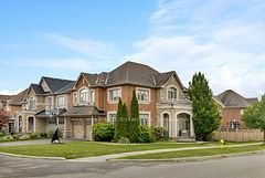 1 Heritage Estates Road, Vaughan, ON L6A 4J7