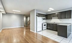 77 Sunway Square, Markham, ON L3P 7X5
