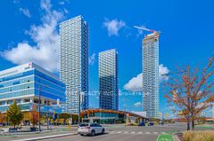 898 Portage Parkway 1706, Vaughan, ON L4K 0J6