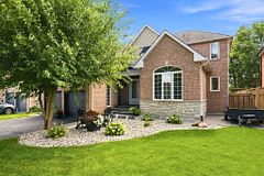 66 Rosena Lane, Uxbridge, ON L9P 1X6