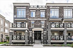 15 Westmeath Lane 2916, Markham, ON L6B 0A8