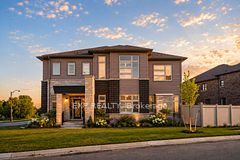 38 Bud Leggett Crescent, Georgina, ON L4P 0T1