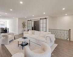 1085 Kensington Street, Innisfil, ON L9S 1T7