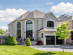 315 North Lake Road, Richmond Hill, ON L4E 3A2