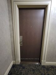 75 North Park Road 402, Vaughan, ON L4J 0H8