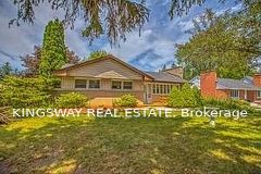 49 Don Mor Drive, Newmarket, ON L3Y 1G8