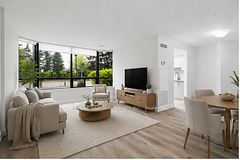 7420 Bathurst Street 101, Vaughan, ON L4J 6X4