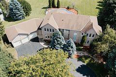47 Kensington Drive, Richmond Hill, ON L4E 3S7