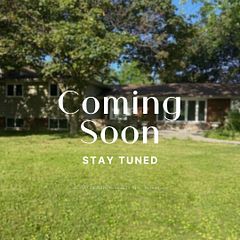 41 Hamilton Drive, Newmarket, ON L3Y 3E7