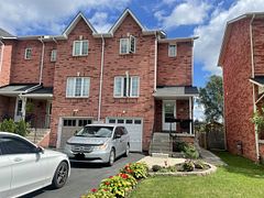 53 Hattie Court Main, Georgina, ON L4P 3Z8