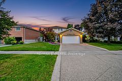 444 Maplegrove Avenue, Bradford West Gwillimbury, ON L3Z 2V6