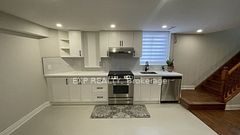 94 Lensmith Drive Basement, Aurora, ON L4G 6R9