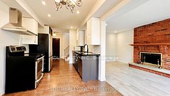 127 Huntington Park Drive, Markham, ON L3T 7C8