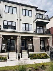 105 Matawin Lane, Richmond Hill, ON L4B 0H7