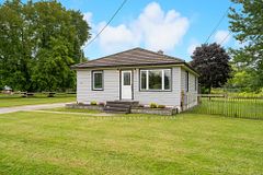 62 Toll Road, East Gwillimbury, ON L9N 1G6