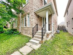 5 Bellagio Crescent, Vaughan, ON L4K 5J9