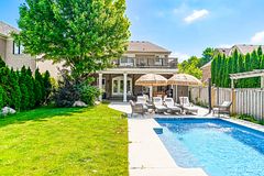 114 Selwyn Road, Richmond Hill, ON L4E 5E3
