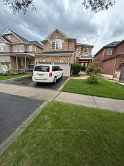 9 Allysum Court Lower, Richmond Hill, ON L4E 4M7