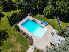 6 Stonegate Street, Whitchurch-Stouffville, ON L0H 1G0