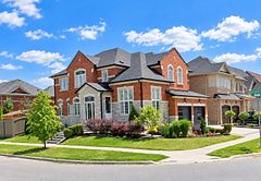 131 OBERFRICK Avenue, Vaughan, ON L6A 0P1