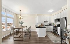 12 Woodstream Boulevard 520, Vaughan, ON L4L 8C3