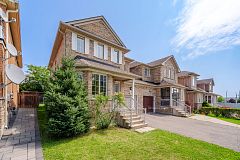 187 Red Maple Road, Richmond Hill, ON L4B 4S6