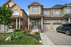 92 Robb Thompson Road, East Gwillimbury, ON L0G 1M0
