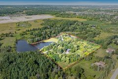 175 South Summit Farm Road, King, ON L7B 1J8