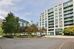 32 Clegg Road 612, Markham, ON L6G 0B2