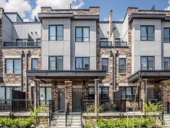 50 Baynes Way 4, Bradford West Gwillimbury, ON L3Z 4M4