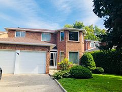 186 Huntington Park Drive, Markham, ON L3T 7A7