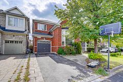 11 Ada Gardens, Markham, ON L6B 0G2