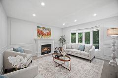 4 Simmons Crescent, Aurora, ON L4G 6B4