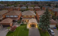 29 Diamond Street, Vaughan, ON L4L 6E7