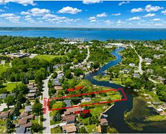 88 Riverglen Drive, Georgina, ON L4P 2R1