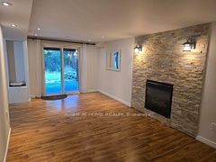 20 Lippincott Court, Richmond Hill, ON L4C 7M4