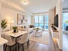 9471 Yonge Street 813, Richmond Hill, ON L4C 0Z5