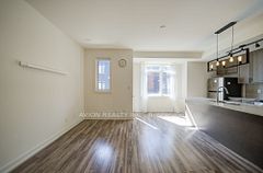 370 Red Maple Road 83, Richmond Hill, ON L4C 5T4