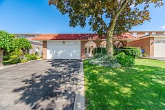 146 Jules Avenue, Vaughan, ON L4L 1Y3