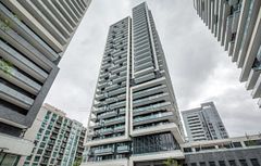 105 Oneida Crescent 1707, Richmond Hill, ON L4B 0H6