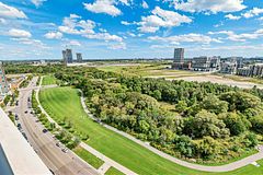 15 Water Walk Drive 2107, Markham, ON L6G 0G2