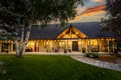 4143 Vivian Road, Whitchurch-Stouffville, ON L4A 2A7