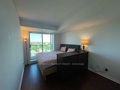 11 Oneida Crescent 707, Richmond Hill, ON L4B 0A1